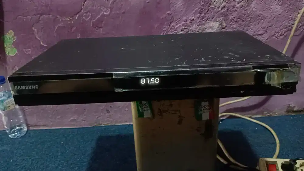DVD Hometheater SAMSUNG ht-d455k masih hidup suara bagus