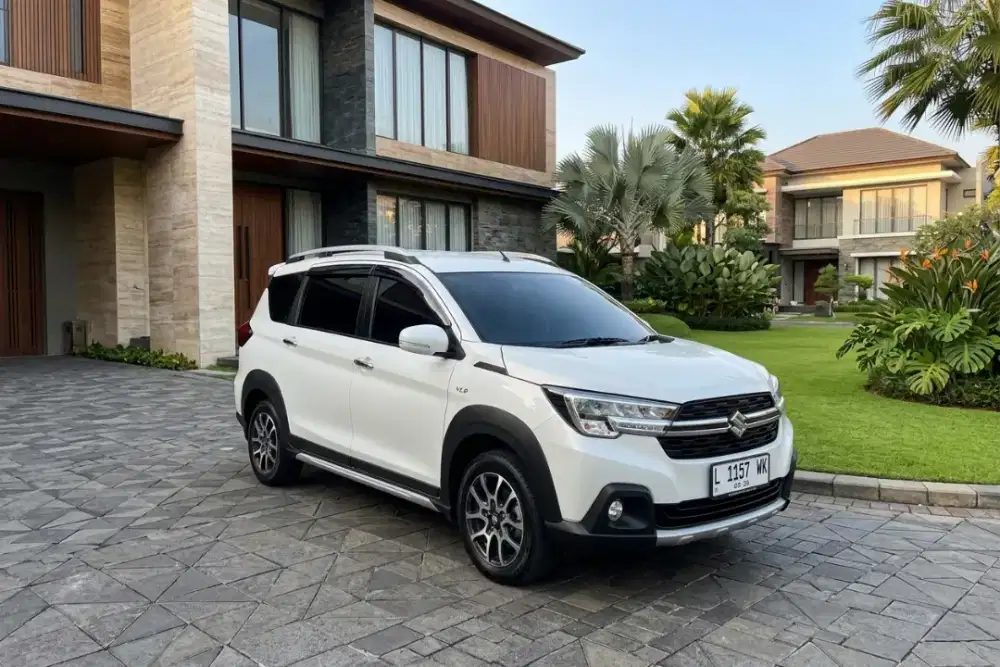 XL 7 tipe Beta Automatic 2023 odo 20 rb an DP Rp. 50 JT