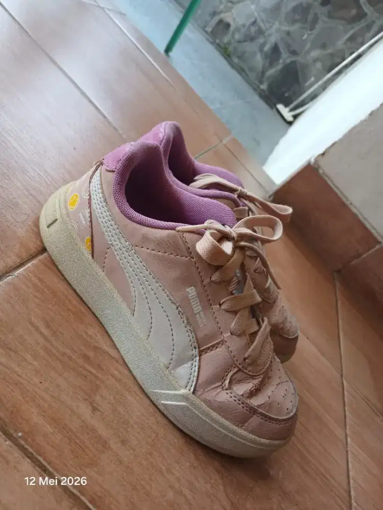 Sepatu puma smile anak