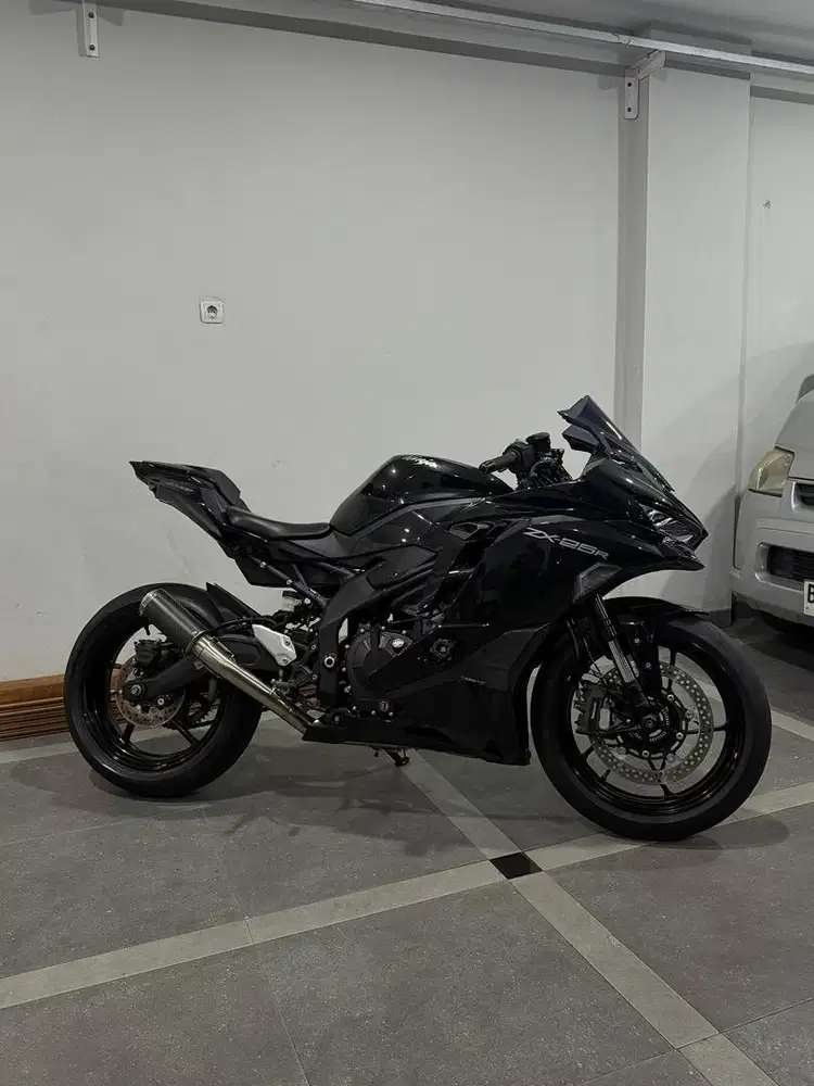 ZX25R 2023 TFT non abs