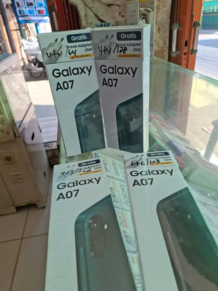 HP SAMSUNG GALAXY A07 LTE GARANSI RESMI SEIN
