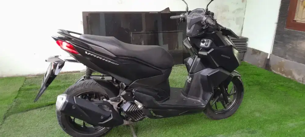 VARIO 160 ABS LOW KILOMETER