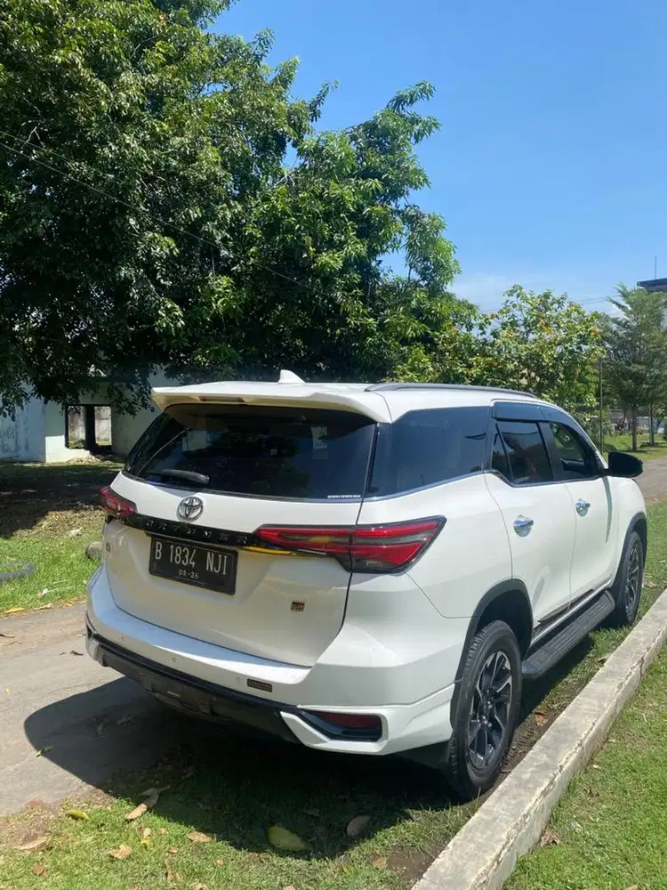 TOYOTA FORTUNER 2021