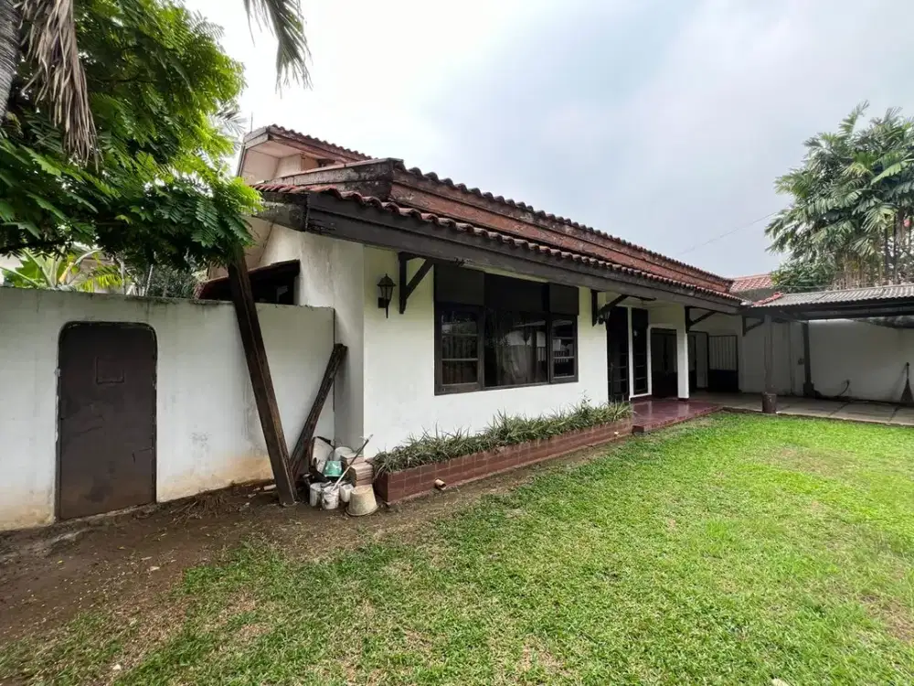 Rumah Mewah Asri & Strategis di Cipete Selatan Jakarta Selatan