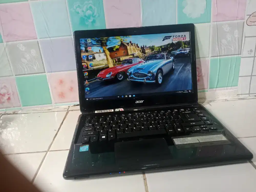 Dijual cepat laptop ACER aspire