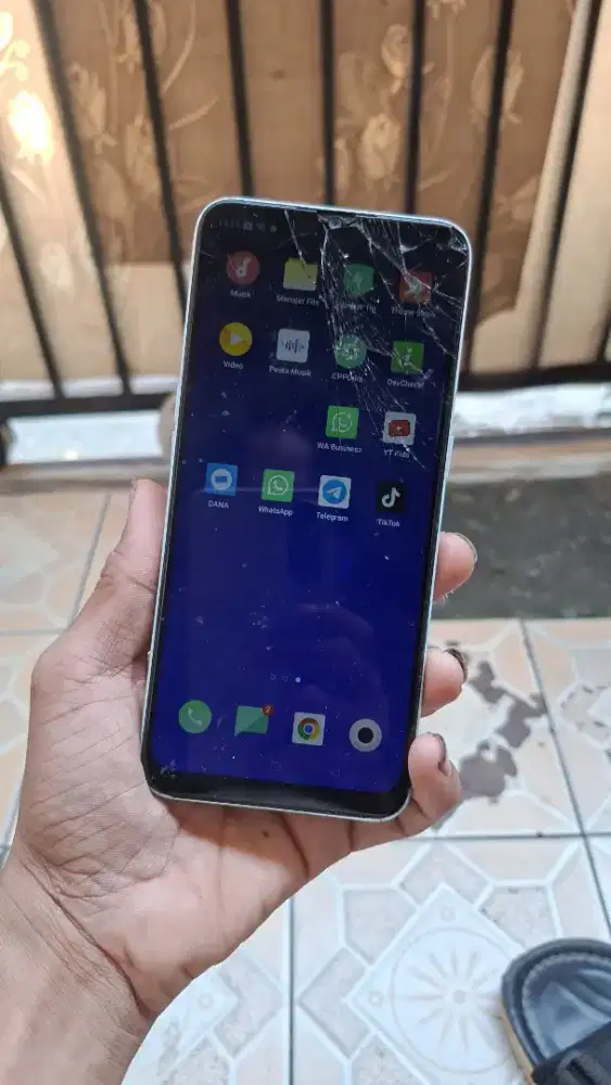 Oppo A31 4/128.
