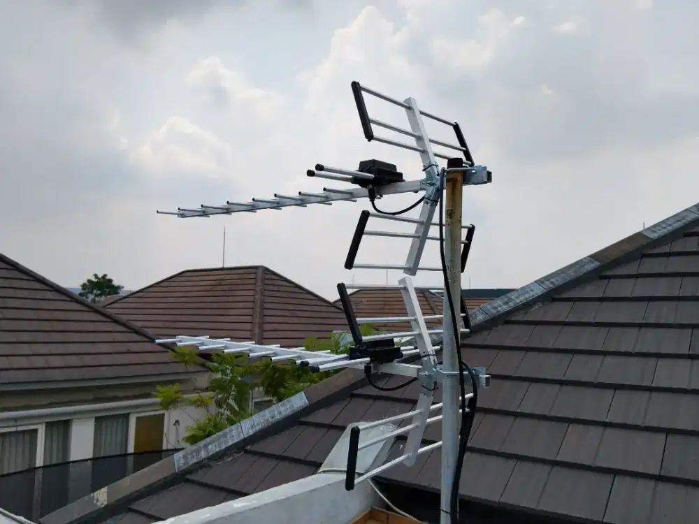 Pemasangan, servis, antena TV Digital, CCTV.