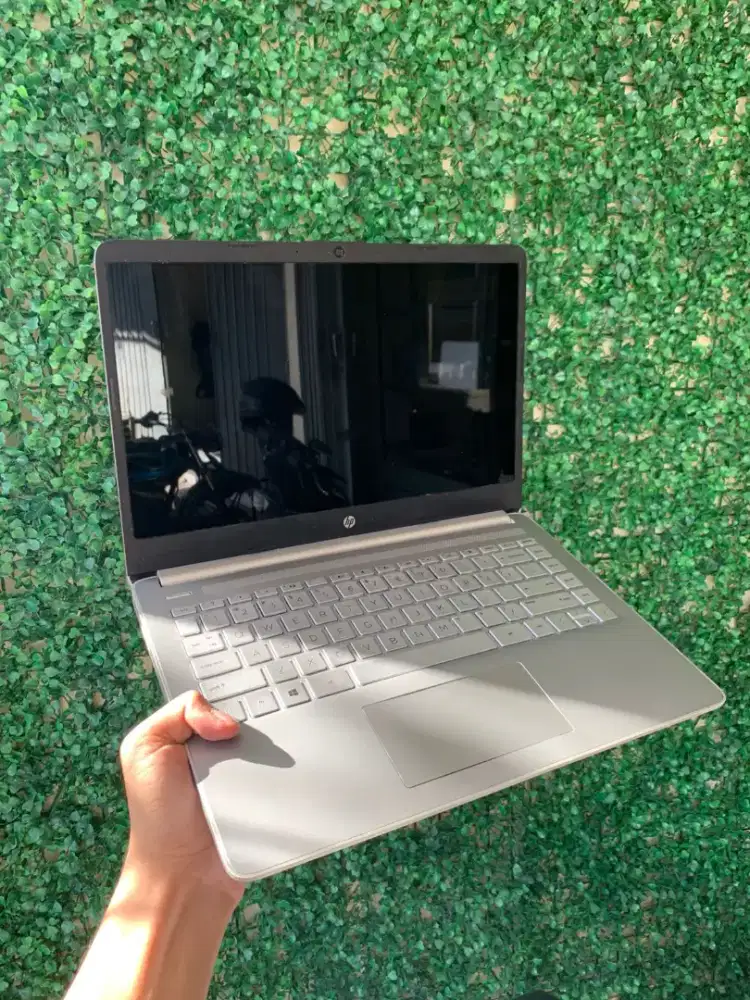 Jual laptop hp silver