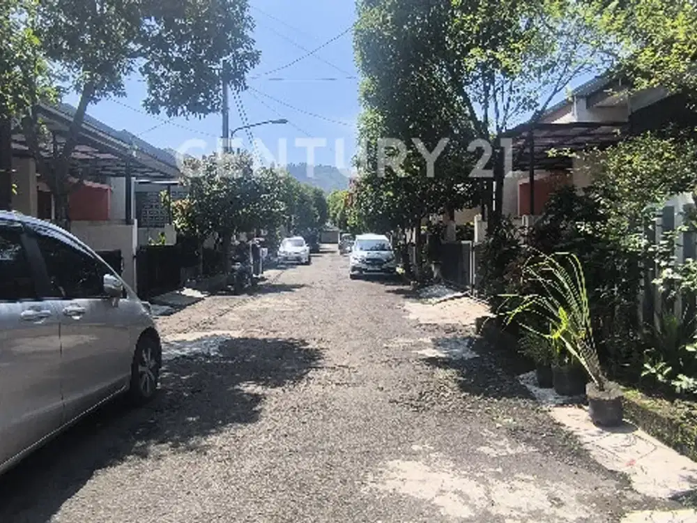 Rumah Minimalis Batu Jajar Regency Dekat Pusat Industri Cimareme