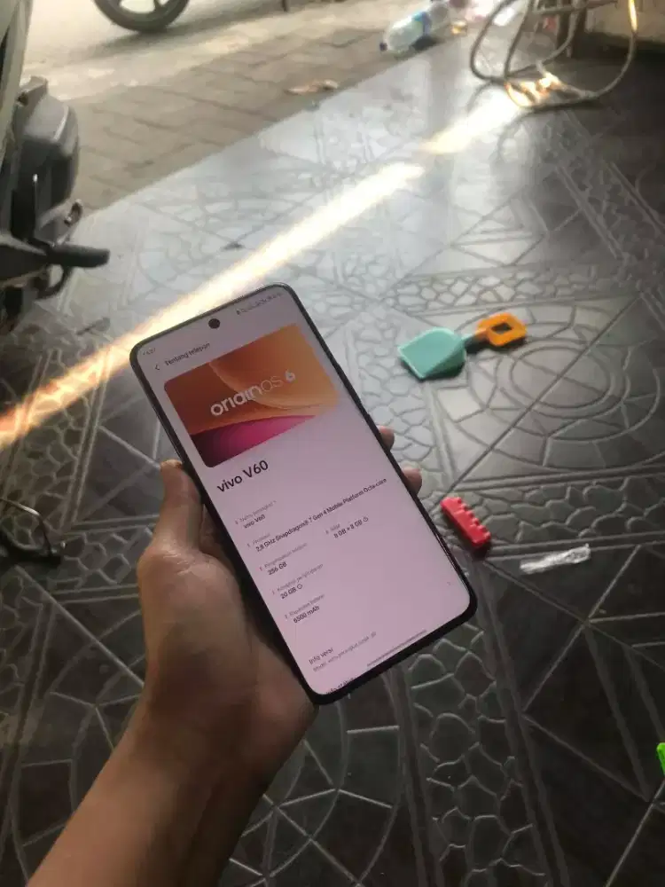 VIVO V60 5G ram 8/256