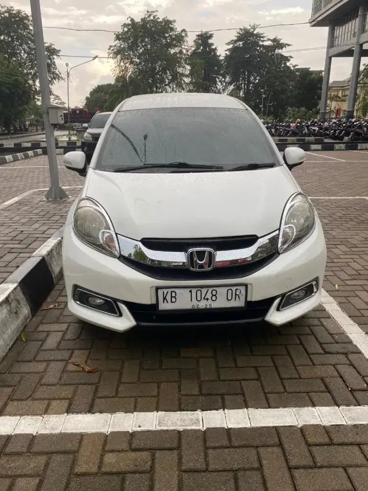 Mobilio matic 2015 type E cvt
