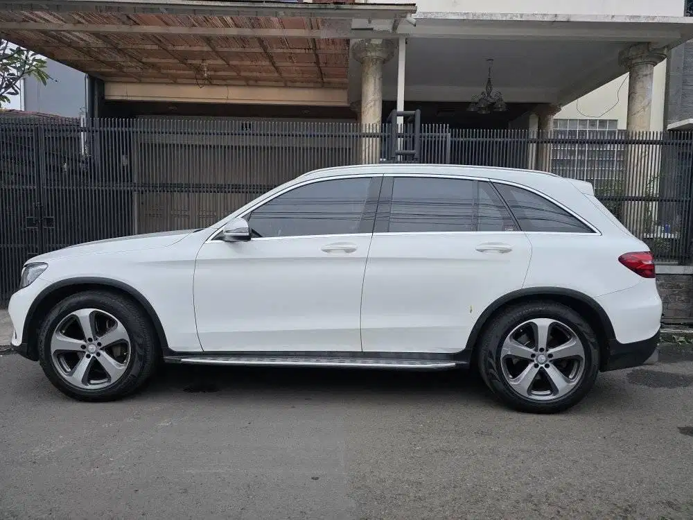 Mercedes Benz GLC 250 4 matic  2017 istimewa