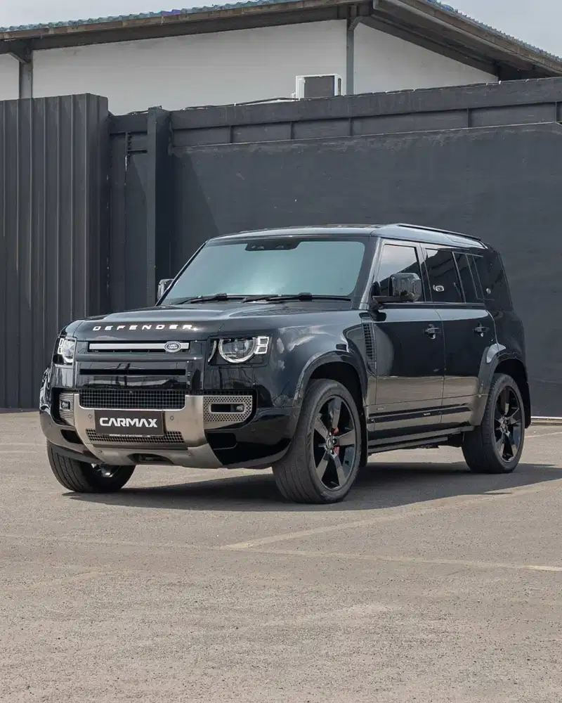 Land Rover Defender110 2022/2023/Istimewa/DP Minim