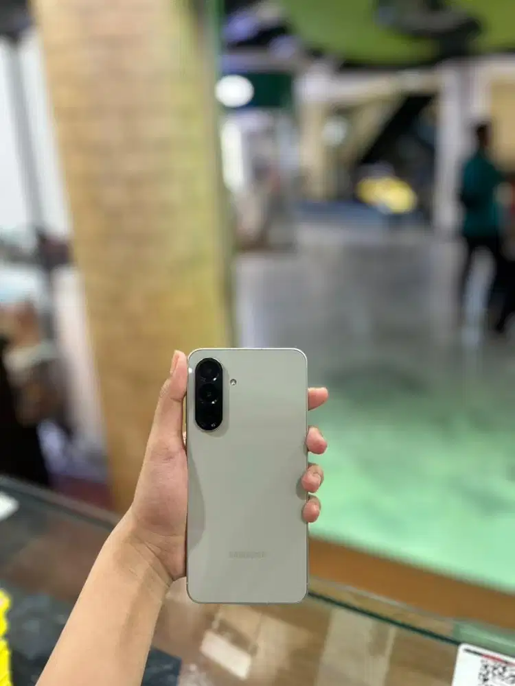 Samsung a56 12/256 fulset bisa nego minus layar beret