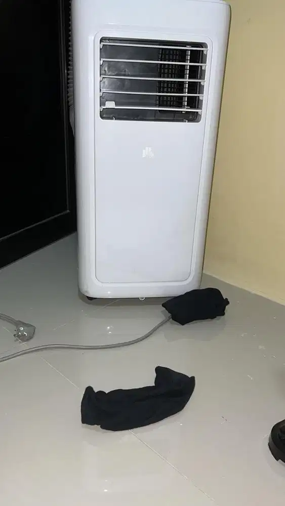 Ac portabel 1 pk