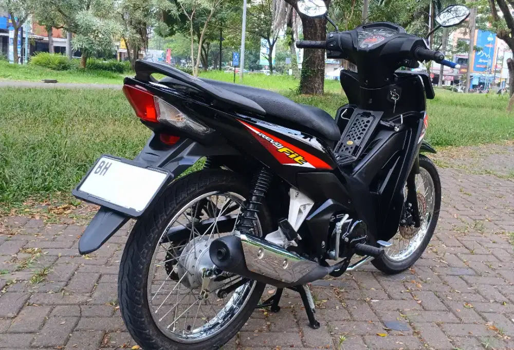 Honda REVO Fit X 2025, MULUS Seperti Baru. REVO FIT X 2025