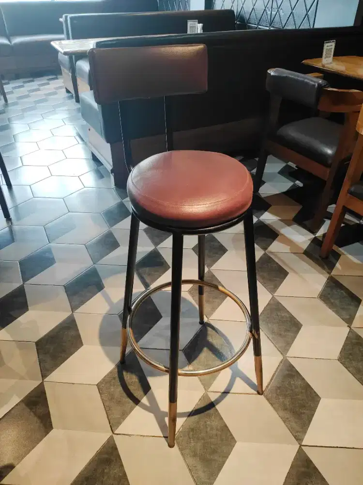 Kursi Bar Stool (second)