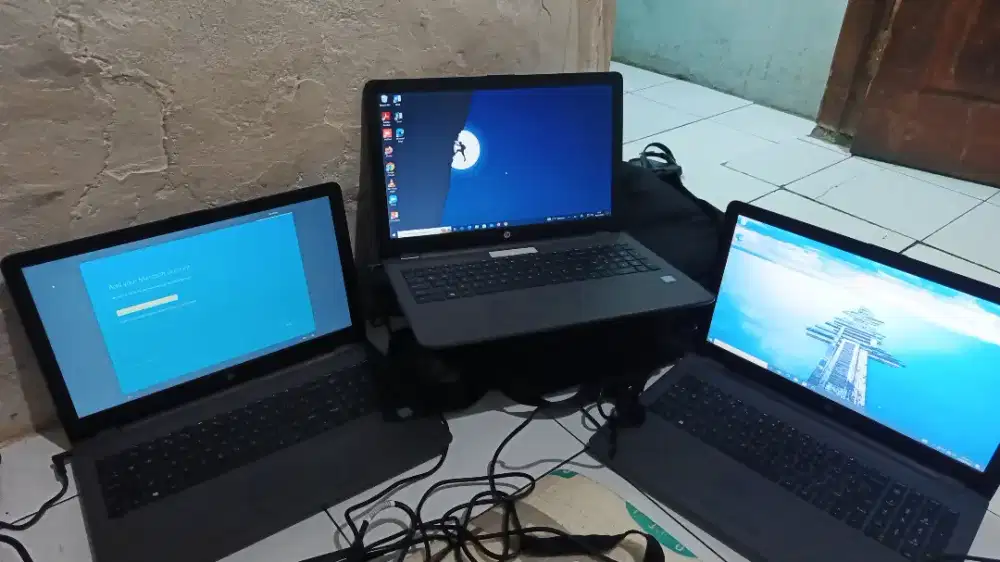 Laptop HP 250 windows 10 pro