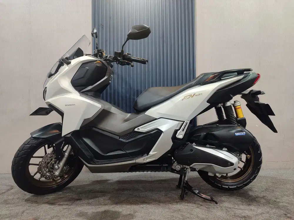 ADV 160 ABS 2023 istimewa mulus terawat siap pakai...