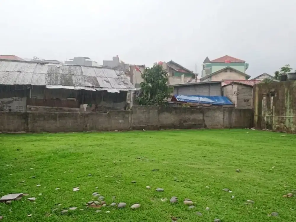 Lahan Murah 401 m2, di Cilandak, Jakarta Selatan, siap dibangun Tempat Kost, 5 menit ke MRT Fatmawati