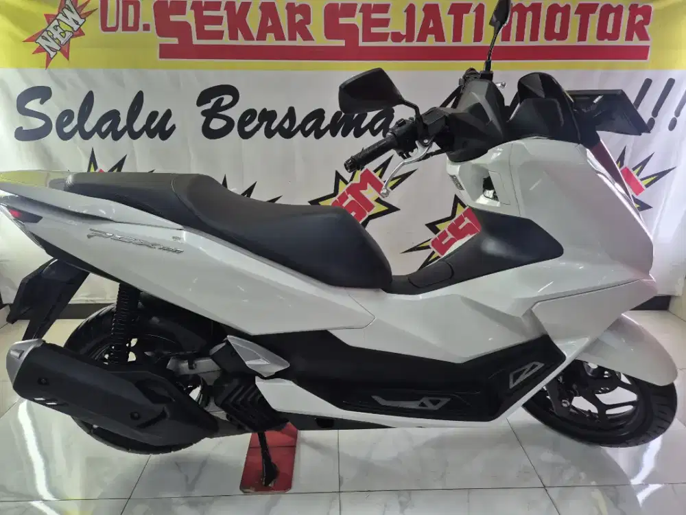 All New PCX 160 non ABS key Gresss