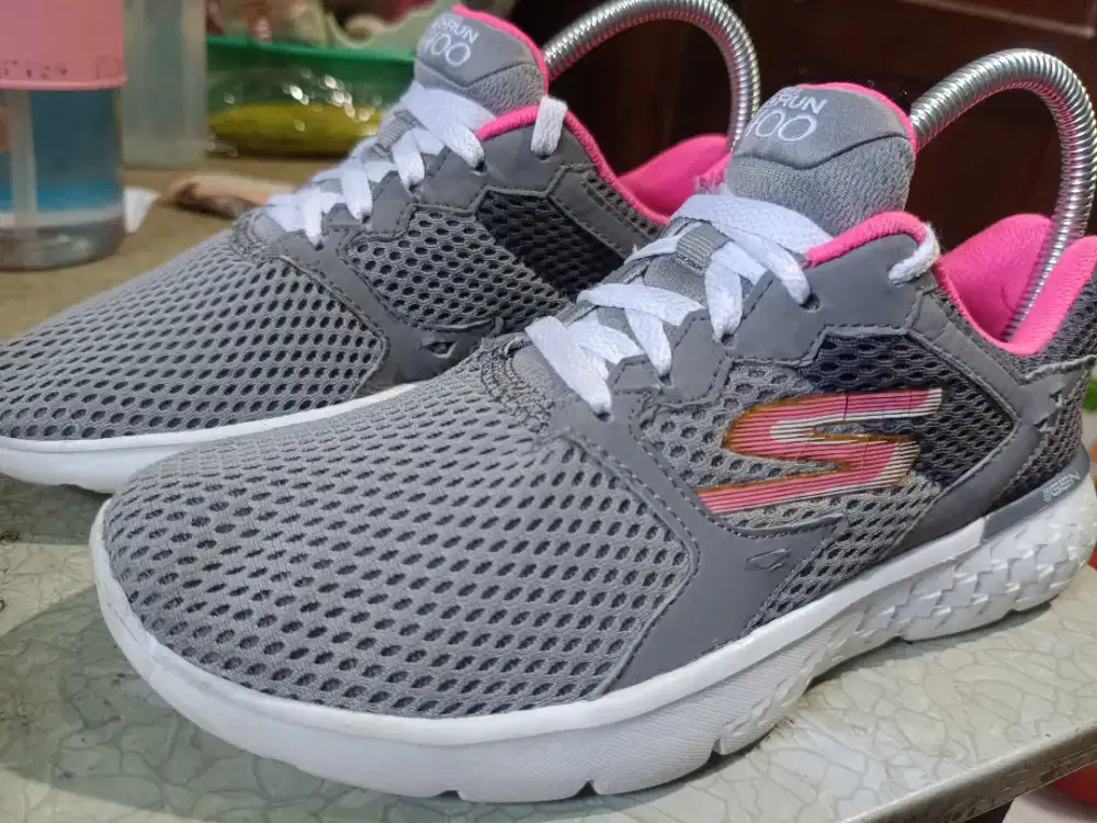 Skechers go run 400 size 35 insole 23cm