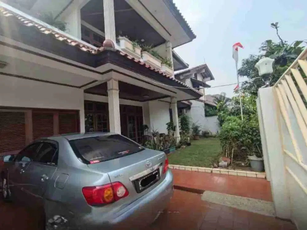 Rumah Besar 2 Lantai LT 408 m² di Duren Sawit – Cocok Keluarga Besar