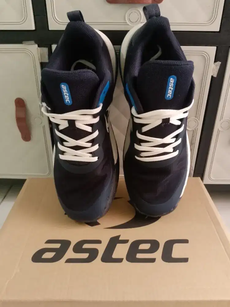 Sepatu astec kalimba basket size 43