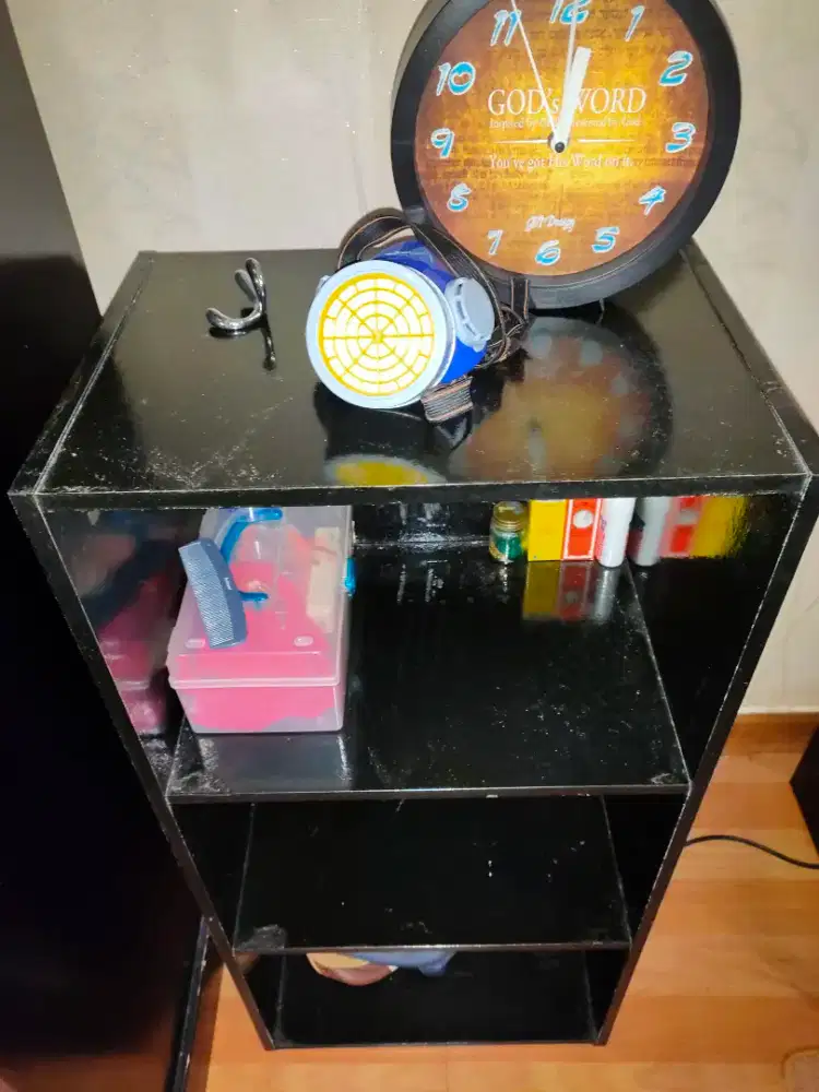 Rak Bekas Anti Jamur