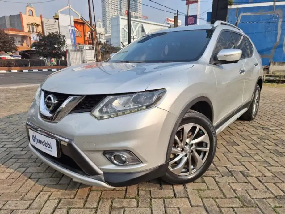 DP RENDAH Nissan X-Trail 2.5 Bensin-AT 2016 NIF