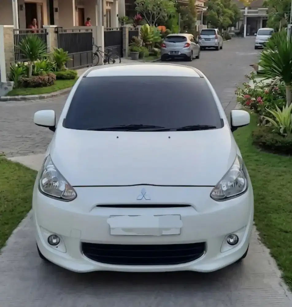 Mitsubishi Mirage 1.2 GLX M/T 2015