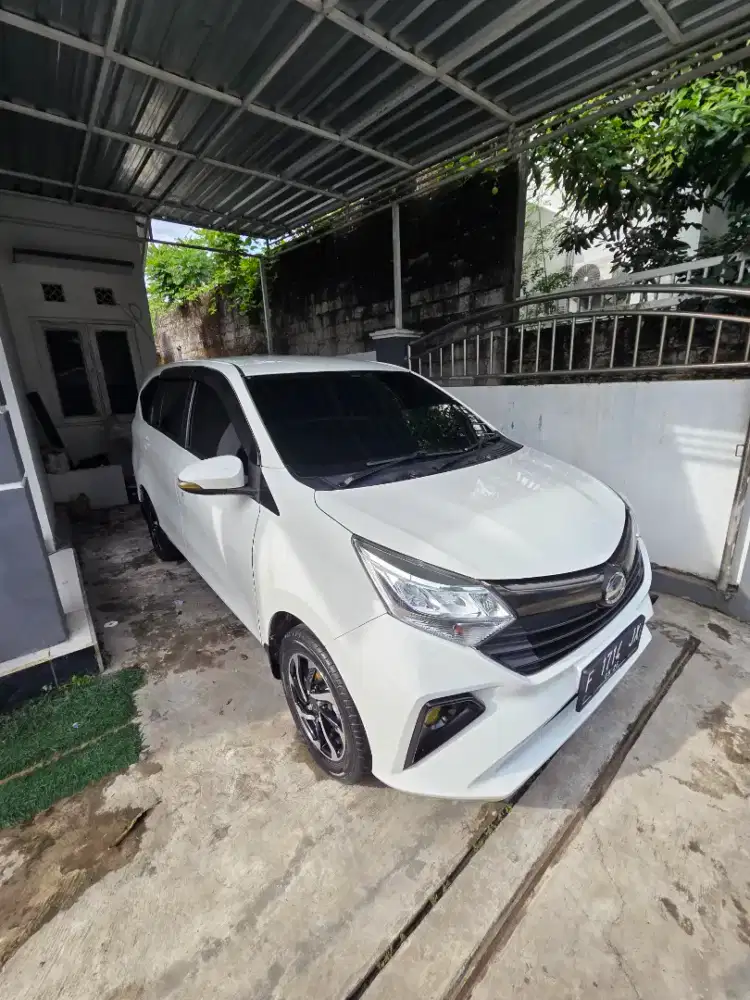 Daihatsu Sigra R 2020 manual