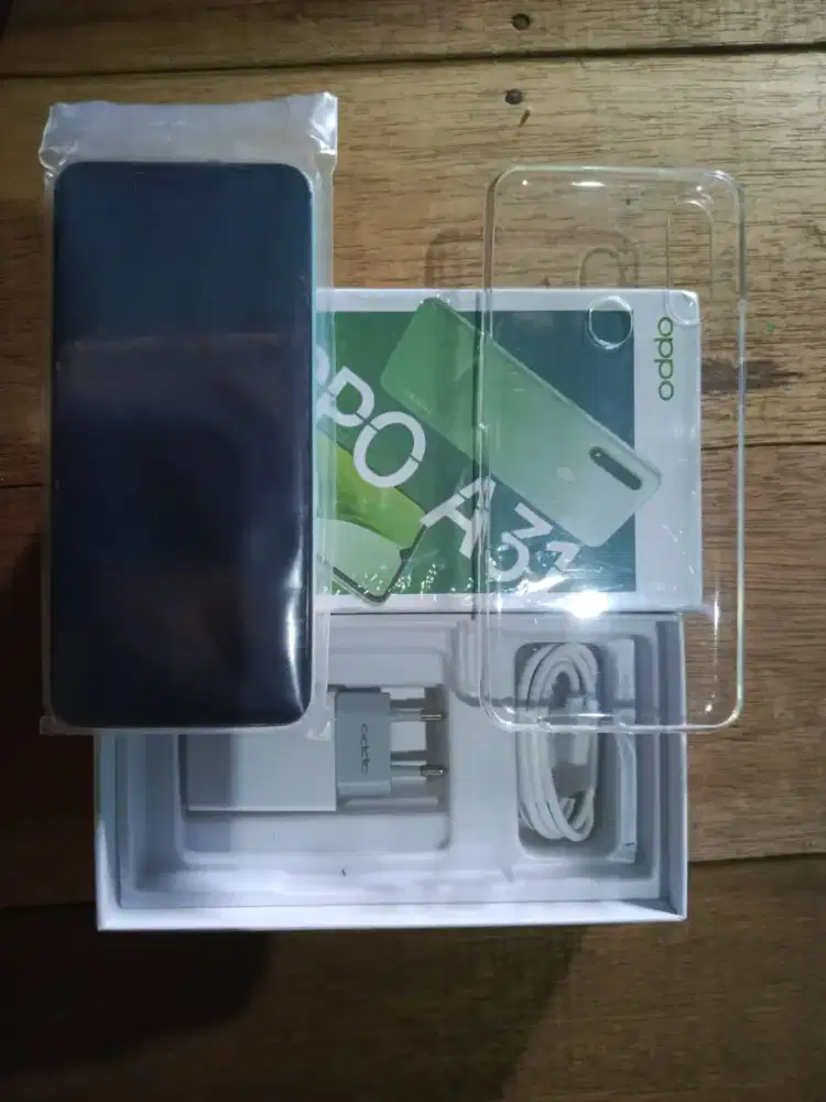 Jual hp baru oppo a31 ram  8/256 layar  6,53 inch fulset