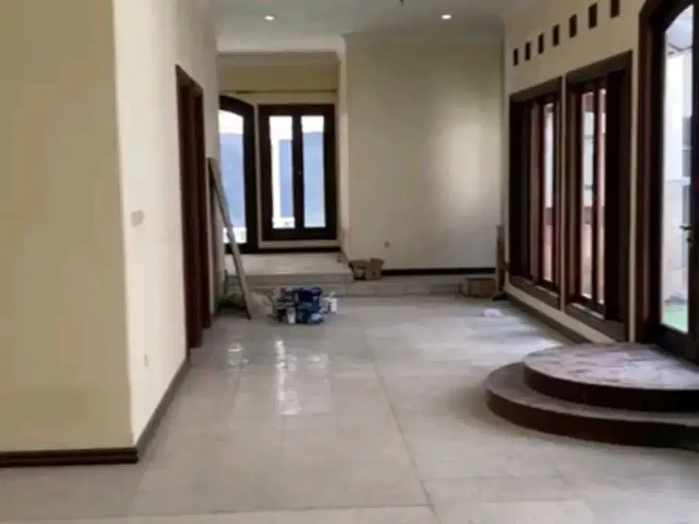IME.A113 Rumah Usaha Jalan Opak Surabaya Cocok untuk Klinik Kecantikan Murah