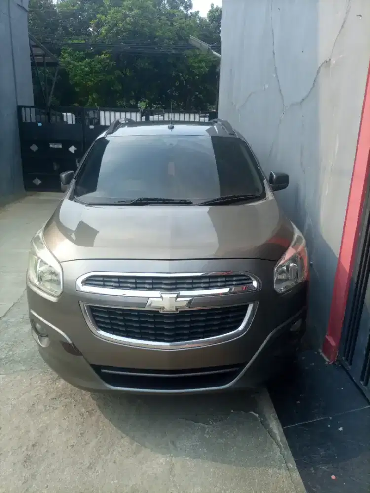 Chevrolet Spin LTZ AT 2013