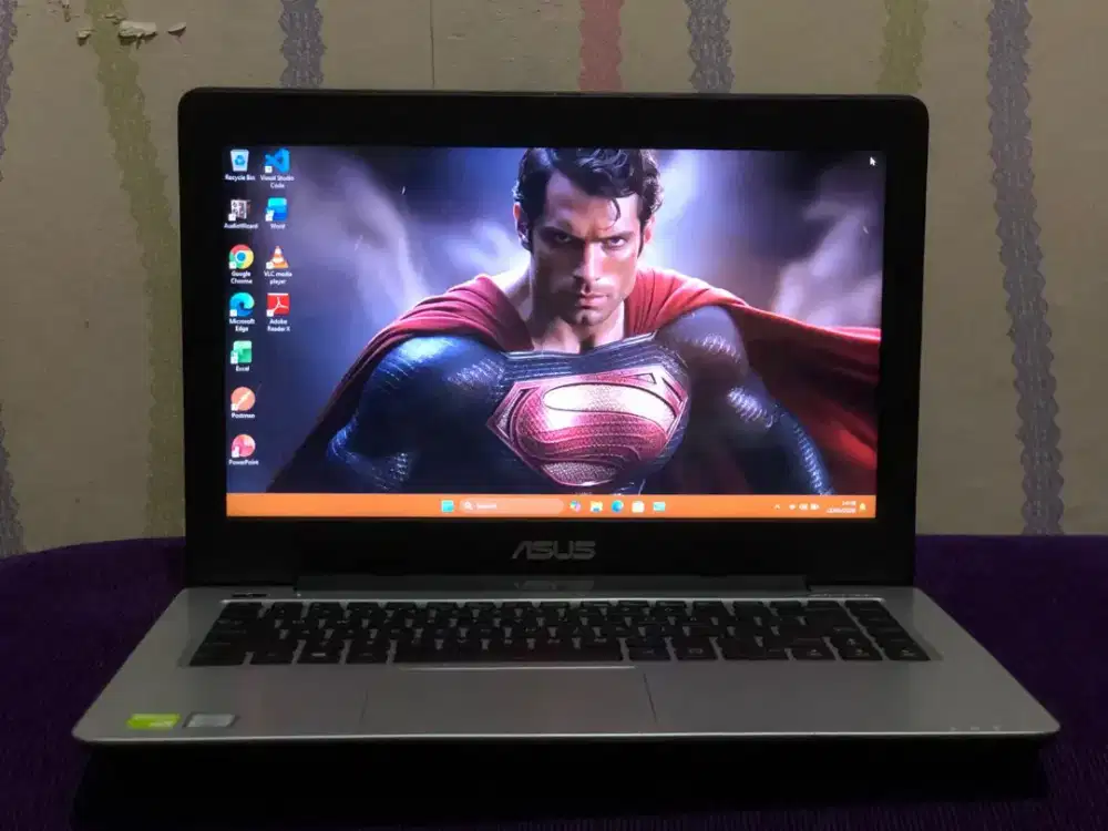 Laptop Asus A456 core i5 gen 7