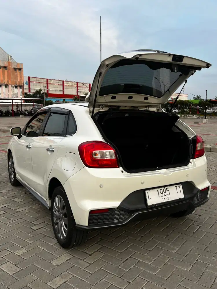 Suzuki Baleno 2017 Bensin