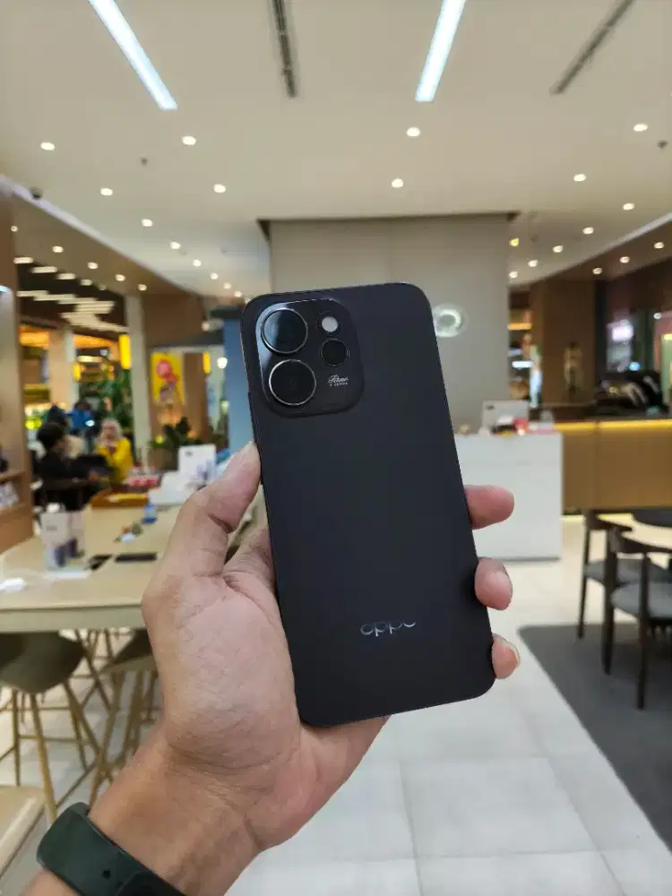 Oppo Reno 15 Pro Max bisa cicilan