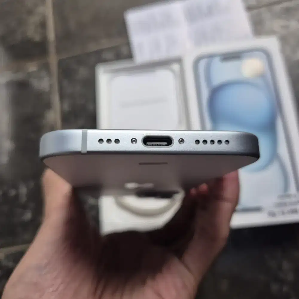 iPhone 15 128gb ibox