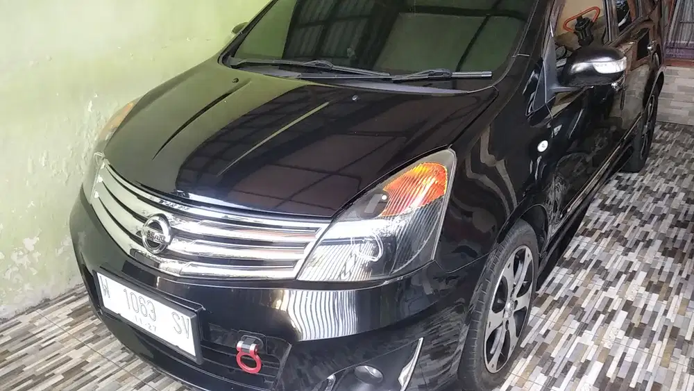 Nissan Grand livina 2012 Bensin