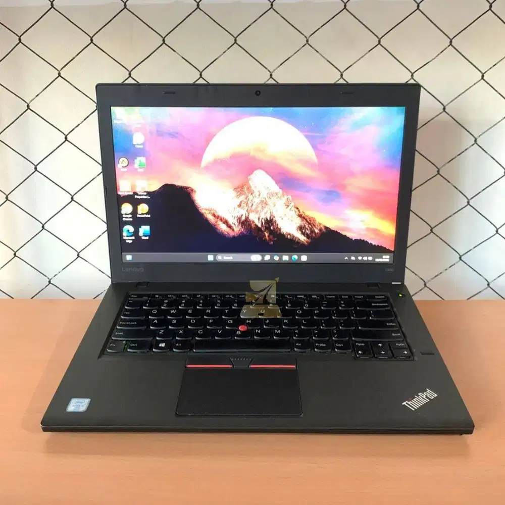 Lenovo Thinkpad T460 / i5-6300U / 8GB / SSD 256GB / WIN 11