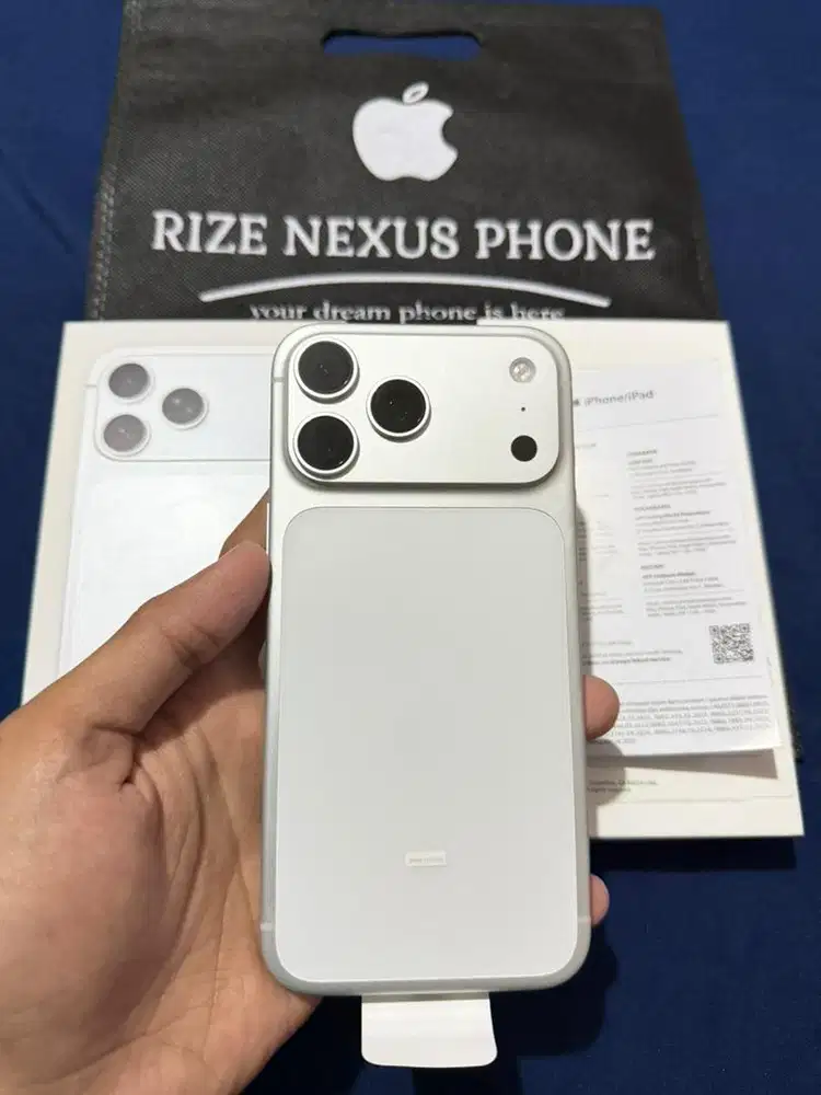 IPHONE 17 PROMAX 256GB IBOX FULLSET BARU SEMINGGU
