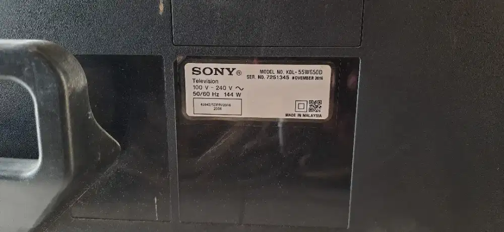 Jual aja nih smart tv sony bravia 55 inch.