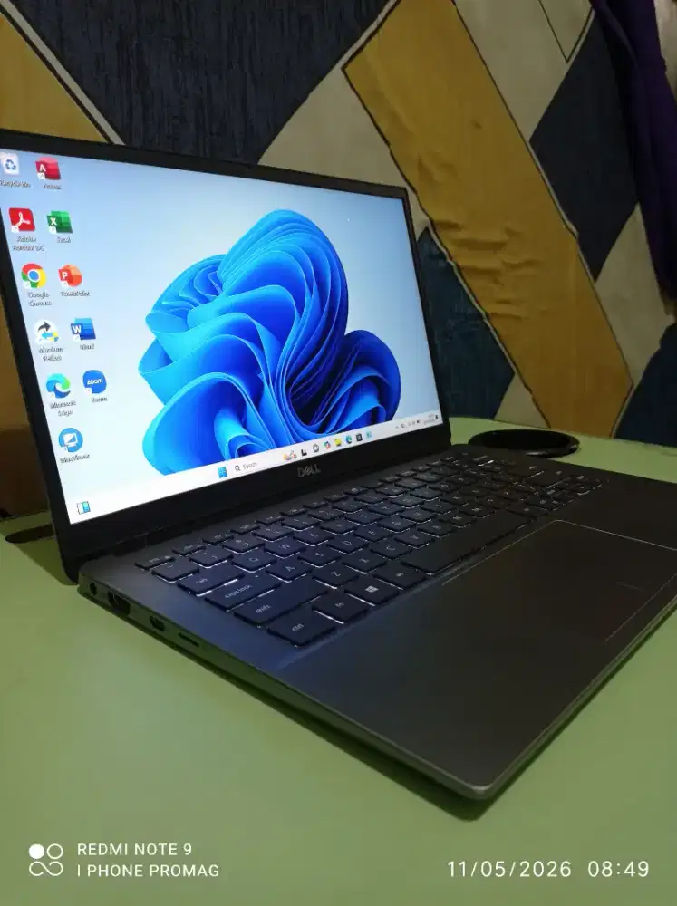 Laptop Dell 3301 gen 10 core i5