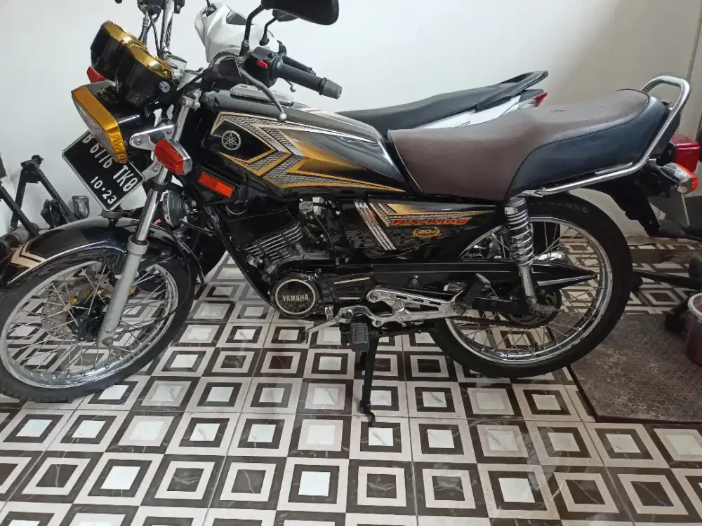 Di jual yamaha RX king SE ali ful origional. Istimewa  sekali