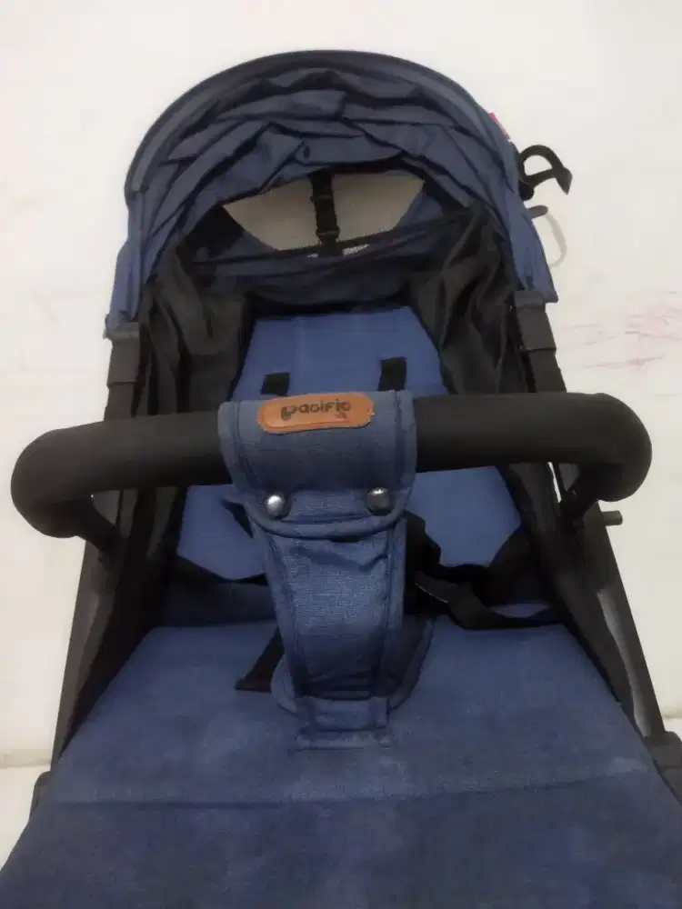 Stroller merk pacific jr bs dilipat mulus 400rb nego
