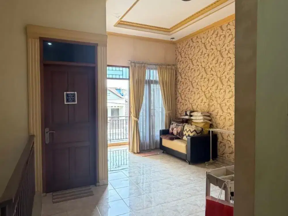 DIJUAL RUMAH 2 Lantai di Meruya, Jakarta Barat (Komplek Perumahan Taman Meruya Ilir)