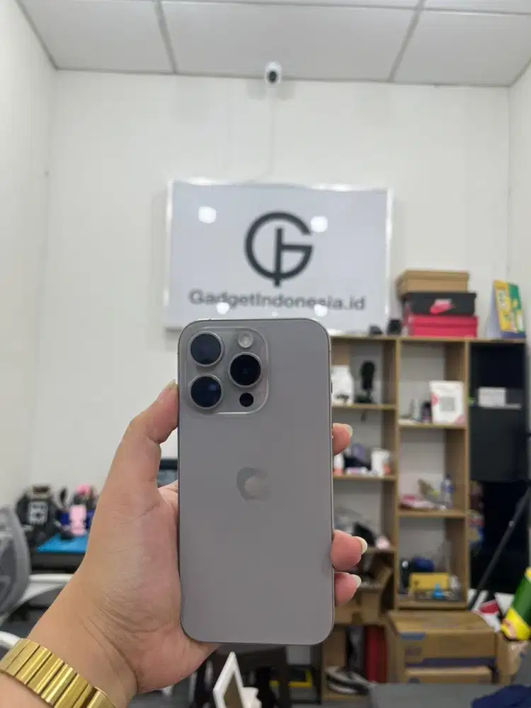 iPhone 15 pro 128 GB