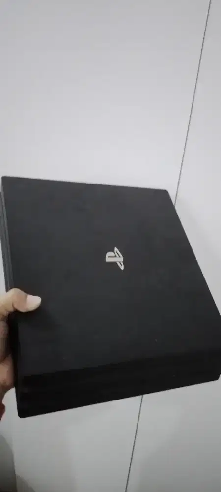 Ps4 pro 1 tb original