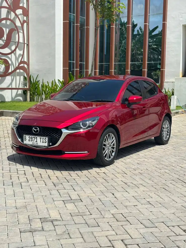 DP 25 JUTA MAZDA 2 GT SKYACTIVE 2020 MATIC MERAH